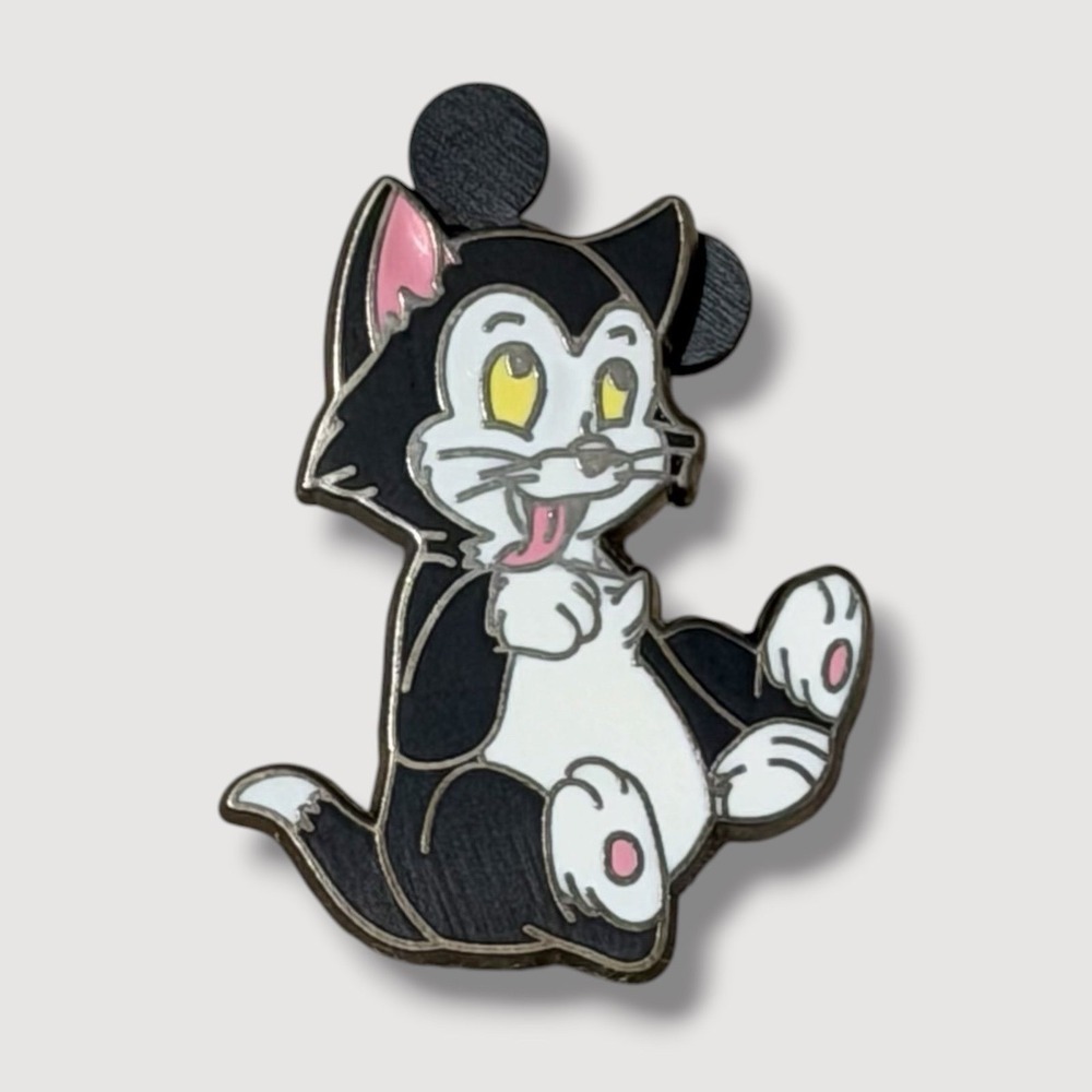 Disney Figaro Pinocchio Authentic Enamel Lapel Vest Hat Trading Pin I3